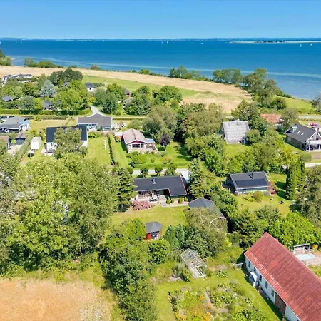 Ae236-aeroskobing-hanses-ager-7 * Ærøskøbing